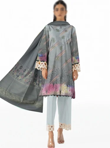 Soft Bloom – 3 Piece Unstitched Printed Khaddar Suit | Winter Collection — Women — photo 2