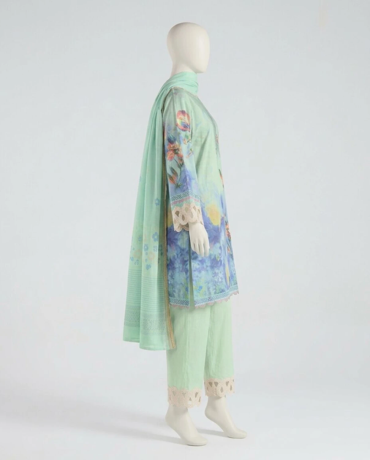 Watercolour Drift – 3 Piece Unstitched Printed Khaddar Suit | Khaddar Suit — Women — photo 2